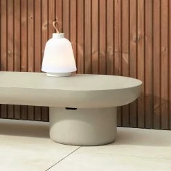 140x30x60 Ovaler Tisch Aus Leichtbeton - Catania 8 140x30x60 Ovaler Tisch Aus Leichtbeton - Catania -Raik Shop 140x30x60 ovaler tisch aus leichtbeton mit zwei saeulenfuessen catania 03