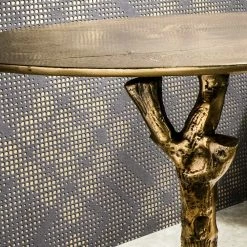 Beistelltisch Mit Gestell Im Ast Design - Lionel 7 Beistelltisch Mit Gestell Im Ast Design - Lionel -Raik Shop beistelltisch mit gestell im ast design aus aluminium in altgold lionel 03