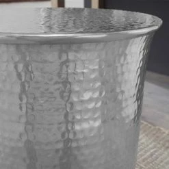 Design Metalltisch Zylinderförmig - Zerifa -Raik Shop design metalltisch zylinderfoermig aus aluminium in silber 41x50x41 zerifa 04