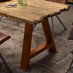 Esszimmertisch Mit Rustikaler Altholzplatte - Etterna -Raik Shop esszimmertisch mit rustikaler altholzplatte und a fussgestell in braun etterna 02