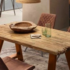 Esszimmertisch Mit Rustikaler Altholzplatte - Etterna -Raik Shop esszimmertisch mit rustikaler altholzplatte und a fussgestell in braun etterna 04