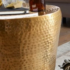 Goldfarbener Beistelltisch Aus Alu - Marica -Raik Shop goldfarbener beistelltisch aus alu lackiert im zylinderdesign marica 03