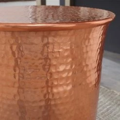 Metall Beistelltisch In Zylinderform - Vartinique -Raik Shop metall beistelltisch in zylinderform aus aluminium in kupfer vartinique 04