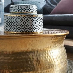 Metall Design Sofatisch In Gold - Lucios -Raik Shop metall design sofatisch in gold lackiert aus aluminium lucios 04