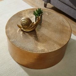 Runder Alu Couchtisch In Goldfarben - Cosima 8 Runder Alu Couchtisch In Goldfarben - Cosima -Raik Shop runder alu couchtisch in goldfarben lackiert handgearbeitet cosima 02