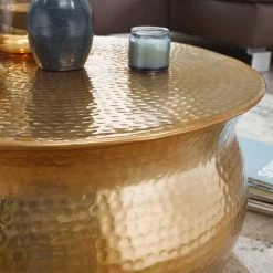 Runder Wohnzimmertisch In Goldfarben - Jusip -Raik Shop runder wohnzimmertisch in goldfarben lackiert aus aluminium jusip 03